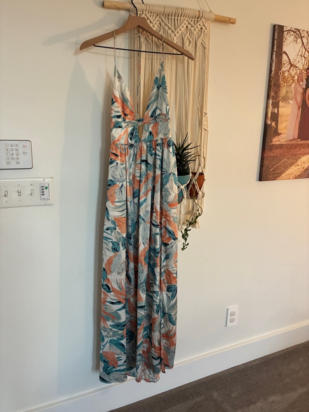 Hello Molly “Moment in Bloom” Tropical Print Maxi Dress- M - Picture 4 of 7